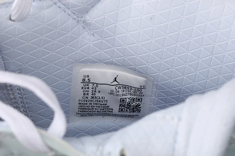 All categories Air Jordan Jordan series basketball shoes Air Jordan 1 High Air Jordan 1 Breathe CenterAJ1 Joe 1 mid-top white green purple mandarin duck CW5853-100